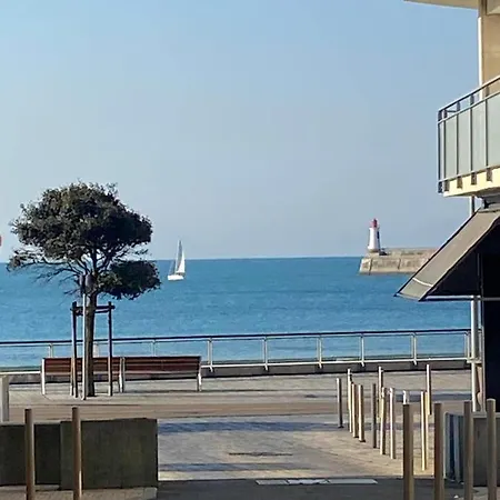 Belle Maison De Vacances Avec Patio - Pour 6 Pers - A Deux Pas De La Grande Plage Et Du Centre * Les Sables-dʼOlonne